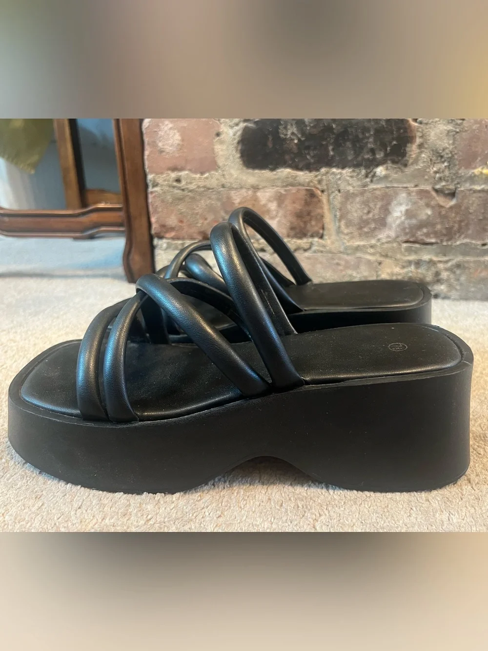 Amazing Lace Black Chunky Platform Strappy Slip On Sandals